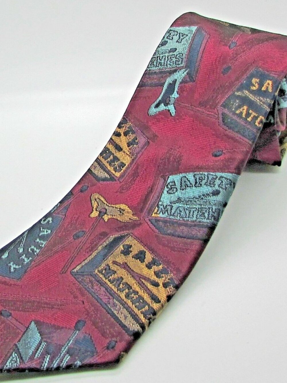 Bergamo Safety Matches Neck Tie Novelty Smoker Cigar Cigarette Collector